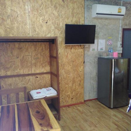 Ban Suan Sukjai Mae Sariang Hotel ห้อง รูปภาพ